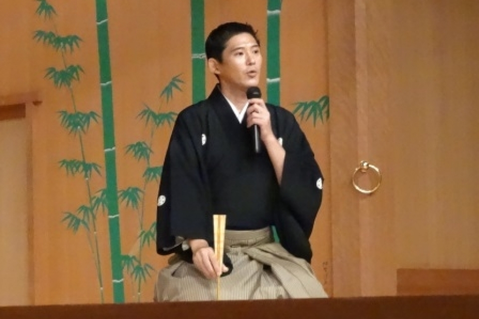 「能装束の美」観世流若手能楽師吉田篤史による体験と鑑賞 写真1