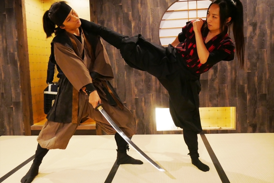 伊賀の忍者が京都に舞い戻る「伊賀流忍者劇と手裏剣体験」　写真3